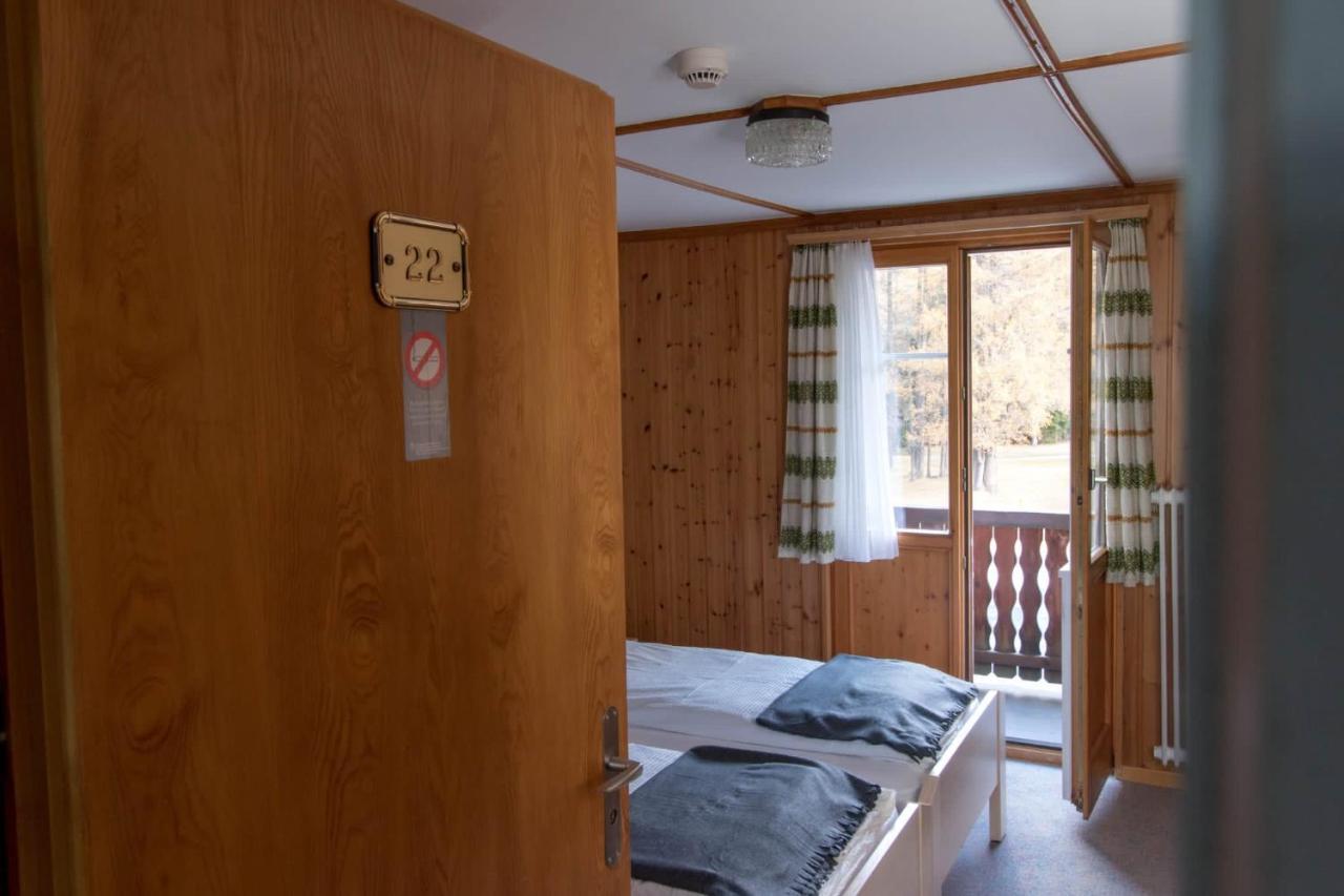 Hotel Tannenhof - Only Bed & Breakfast Oberwald Exteriér fotografie